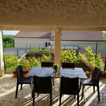 Apartment Nera Ledenice Екстер'єр фото