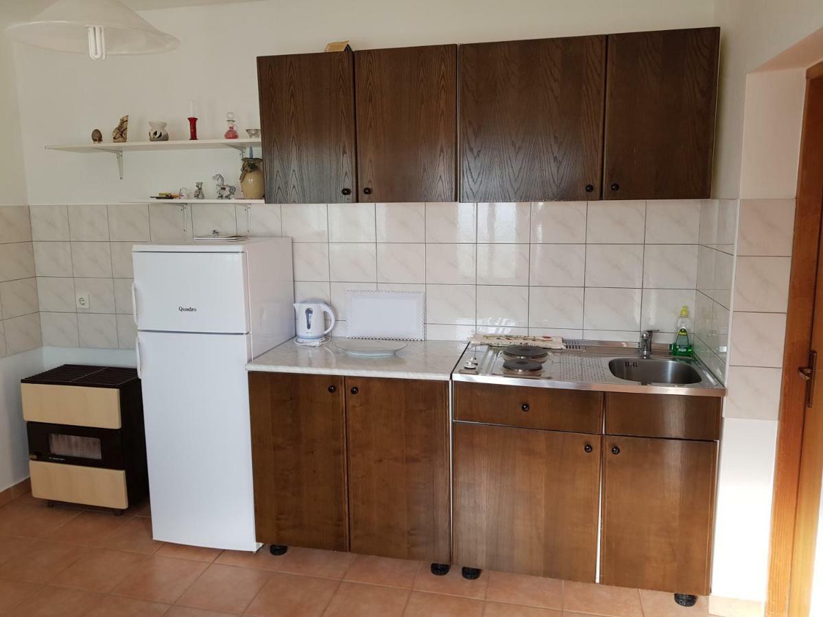 Apartment Nera Ledenice Екстер'єр фото