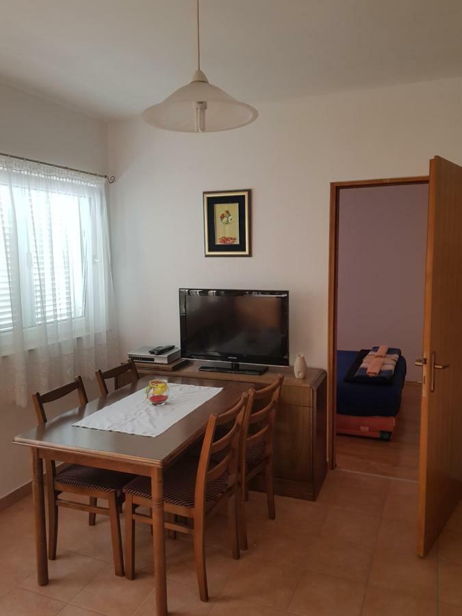 Apartment Nera Ledenice Екстер'єр фото